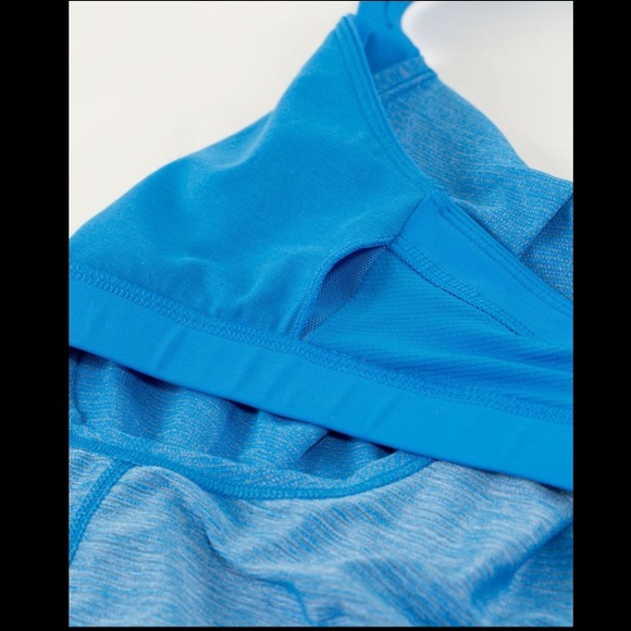 LULULEMON Rest Less Tank in Heathered Cornflower 8 - Picture 6 of 9